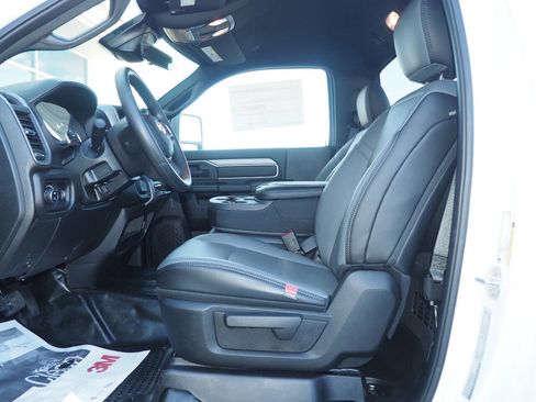 New 2026 RAM 2500 Tradesman w/ Chrome Appearance Group image 9