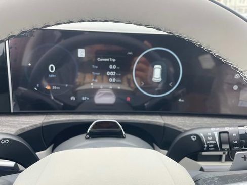 New 2025 Hyundai Santa Fe Calligraphy image 15