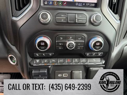 Used 2021 GMC Sierra 2500 AT4 w/ AT4 Premium Plus Package AWD/4WD image 25