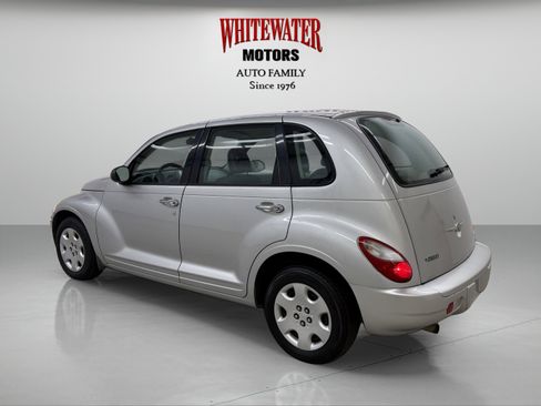 Used 2007 Chrysler PT Cruiser image 2