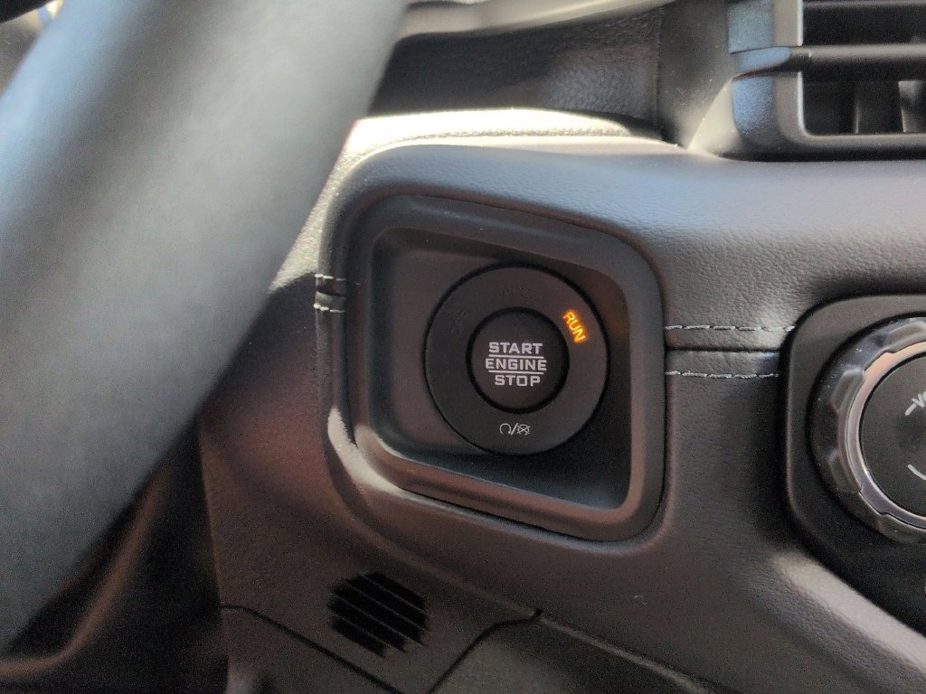 New 2026 Jeep Gladiator Mojave AWD/4WD image 25