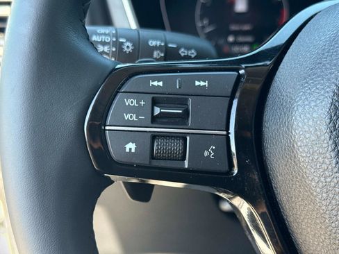 Used 2023 Honda Pilot EX-L image 32