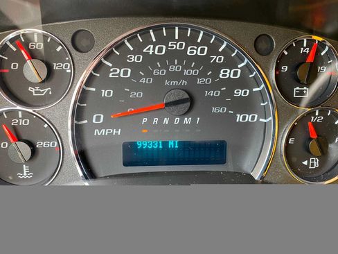 Used 2021 GMC Savana 3500 Extended w/ Power Convenience Package RWD image 8