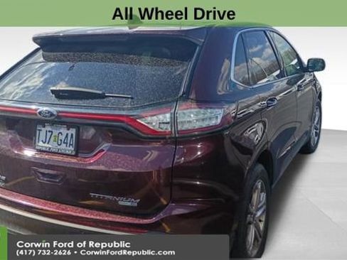 Used 2018 Ford Edge Titanium w/ Equipment Group 301A image 3