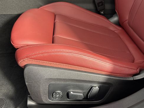 Used 2025 BMW M340i xDrive w/ Premium Package AWD/4WD image 15