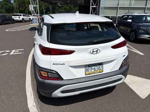 Used 2023 Hyundai Kona SE AWD/4WD image 7