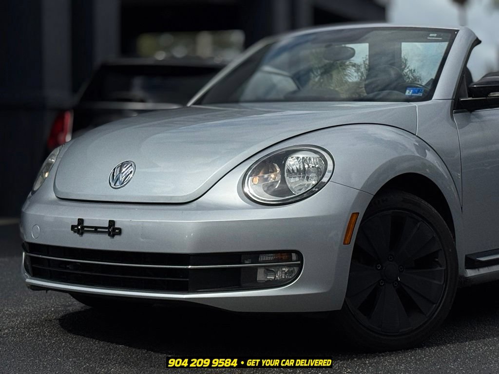 Used 2013 Volkswagen Beetle 2.0T FWD image 2