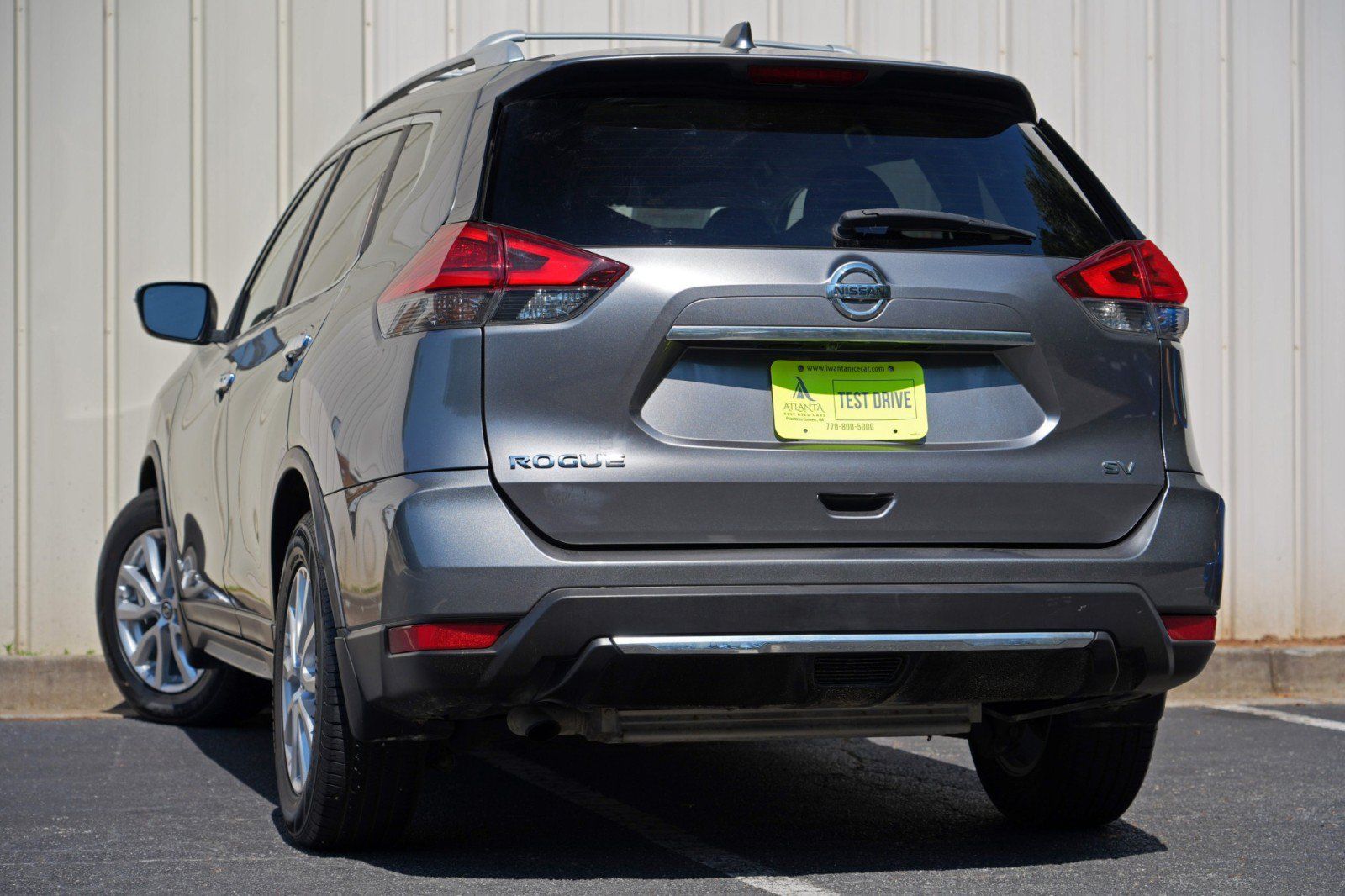 Used 2017 Nissan Rogue SV FWD image 5