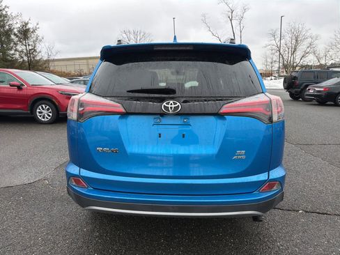 Used 2018 Toyota RAV4 SE w/ Power Extra Value Package image 4