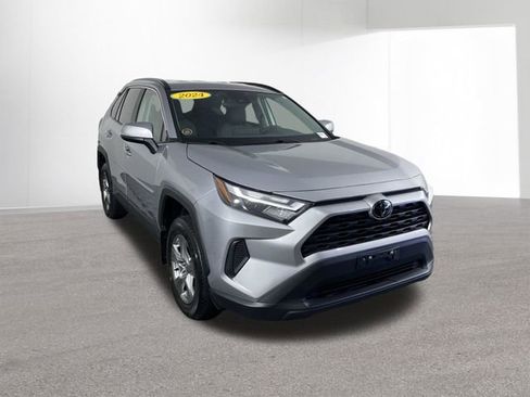 Used 2024 Toyota RAV4 XLE image 12
