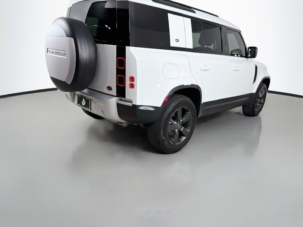 Certified 2023 Land Rover Defender 110 S AWD/4WD image 5