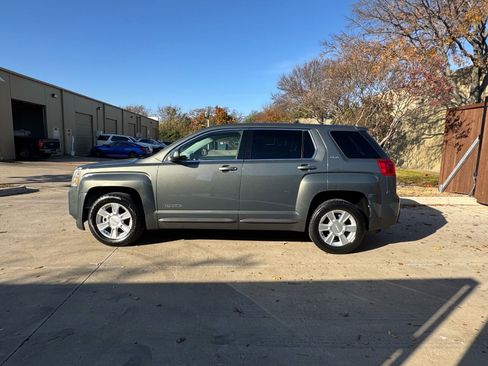 Used 2012 GMC Terrain SLE image 4
