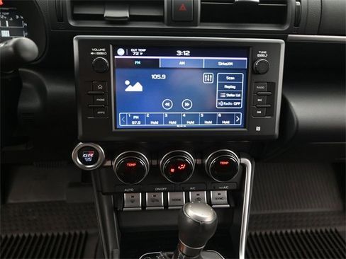 Used 2024 Toyota GR86 image 8