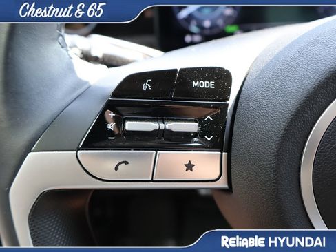 Used 2025 Hyundai Elantra Limited FWD image 27
