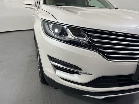 Used 2018 Lincoln MKC Select w/ Select Plus Package AWD/4WD image 28