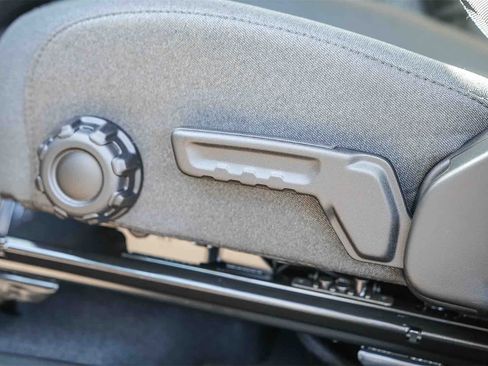 New 2026 Jeep Gladiator Sport image 22