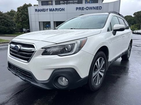 Used 2018 Subaru Outback 2.5i Limited AWD/4WD image 1
