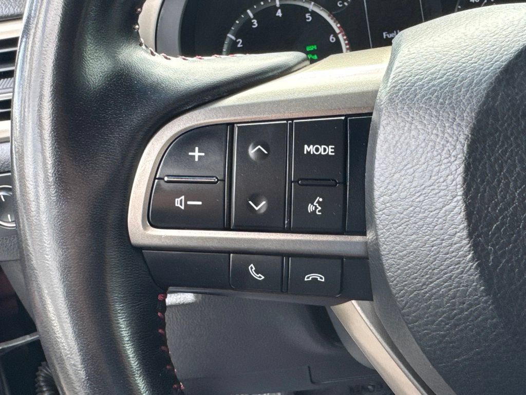 Used 2021 Lexus GX 460 Premium w/ Premium Package AWD/4WD image 27