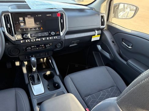 New 2026 Nissan Frontier SV image 11