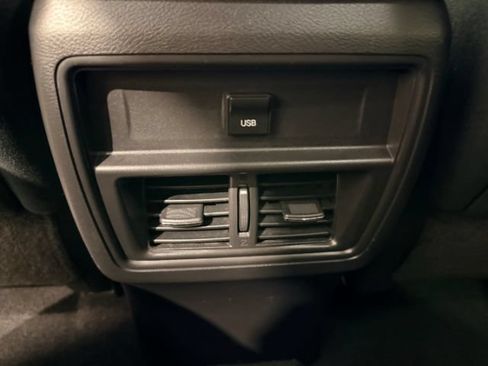 Used 2017 Nissan Murano S w/ Navigation Package FWD image 32