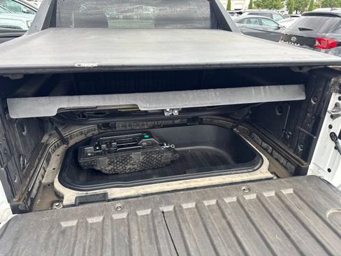 Used 2022 Hyundai Santa Cruz SE FWD image 13