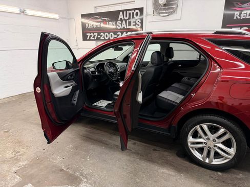 Used 2019 Chevrolet Equinox Premier image 12