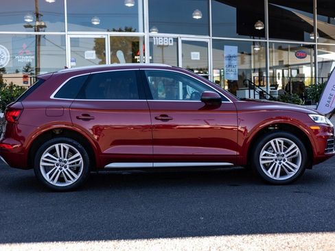 Used 2019 Audi Q5 2.0T Premium Plus w/ Premium Plus Package image 7