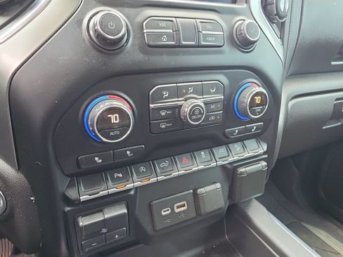 Used 2019 Chevrolet Silverado 1500 LT Trail Boss AWD/4WD image 22