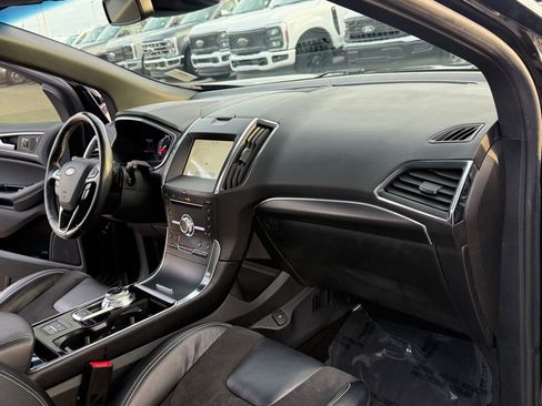 Used 2019 Ford Edge ST w/ Equipment Group 401A image 17