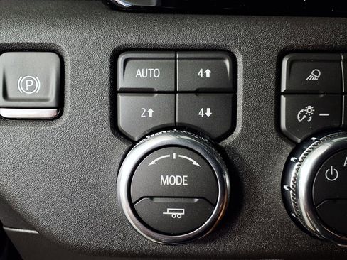 New 2026 GMC Sierra 1500 Elevation w/ Elevation Premium Package image 7