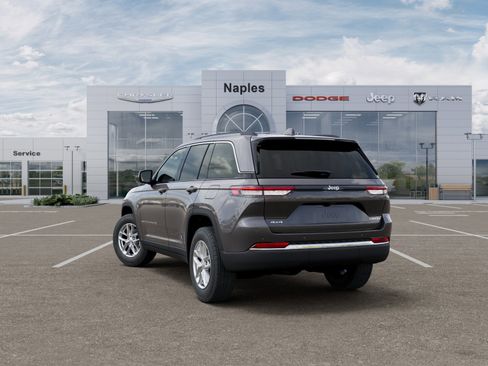 New 2026 Jeep Grand Cherokee Laredo X AWD/4WD image 3