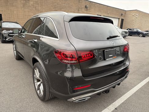 Used 2022 Mercedes-Benz GLC 300 4MATIC image 5