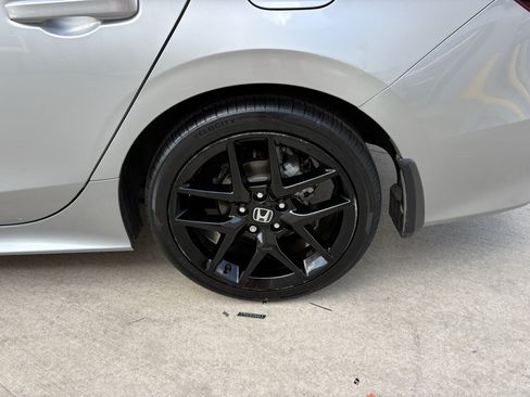 Certified 2025 Honda Civic Sport image 31