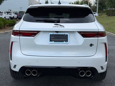 Used 2026 Jaguar F-PACE SVR AWD/4WD image 9