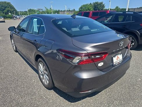 Certified 2022 Toyota Camry LE FWD image 7