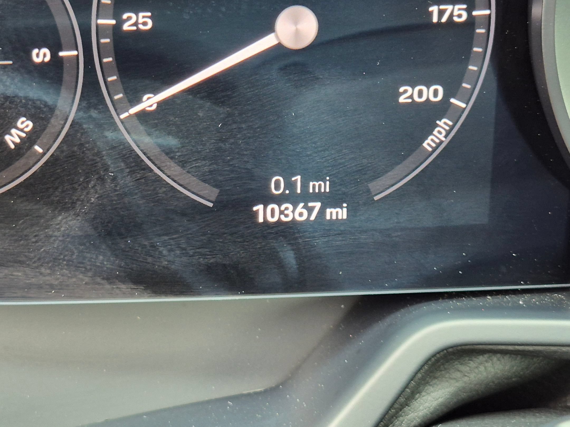 Certified 2024 Porsche 911 Carrera 4 AWD/4WD image 12