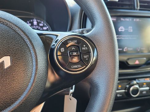 Used 2022 Kia Soul LX w/ Technology Package image 23