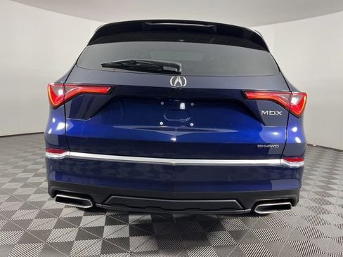 Used 2023 Acura MDX SH-AWD w/ Technology Package image 10