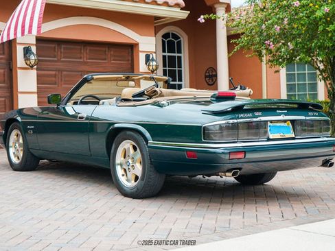 Used 1994 Jaguar XJS V12 Convertible image 6