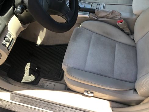 Used 2007 Subaru Outback 2.5i AWD/4WD image 19