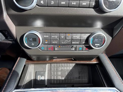 Used 2021 Ford Expedition King Ranch image 26