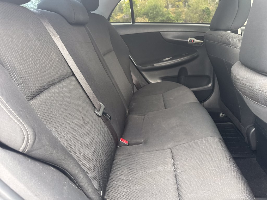 Used 2026 Toyota Corolla LE FWD image 16