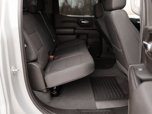 Used 2024 Chevrolet Silverado 1500 Custom Trail Boss w/ LPO, Dark Essentials Package image 27