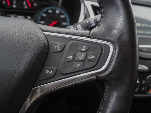 Certified 2018 Chevrolet Equinox LT FWD image 31