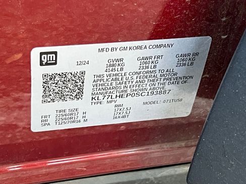 Used 2025 Chevrolet Trax LT image 24