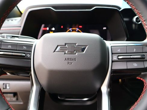 New 2025 Chevrolet Colorado Z71 w/ Midnight Edition image 37