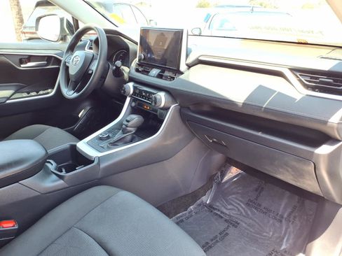 Certified 2025 Toyota RAV4 XLE AWD/4WD image 21