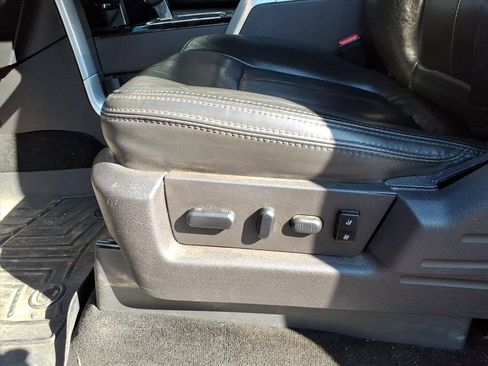 Used 2013 Ford F150 Platinum image 7