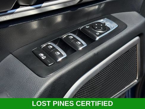Used 2025 Kia Telluride S FWD image 7