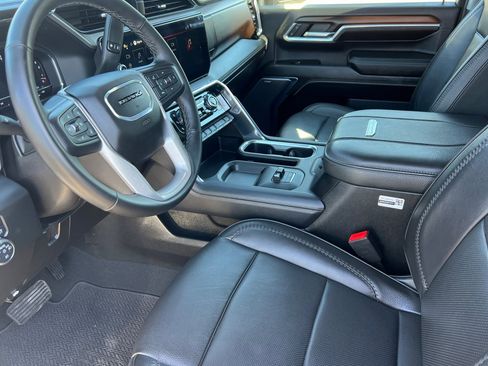 Used 2024 GMC Sierra 2500 Denali w/ Denali Reserve Package image 10